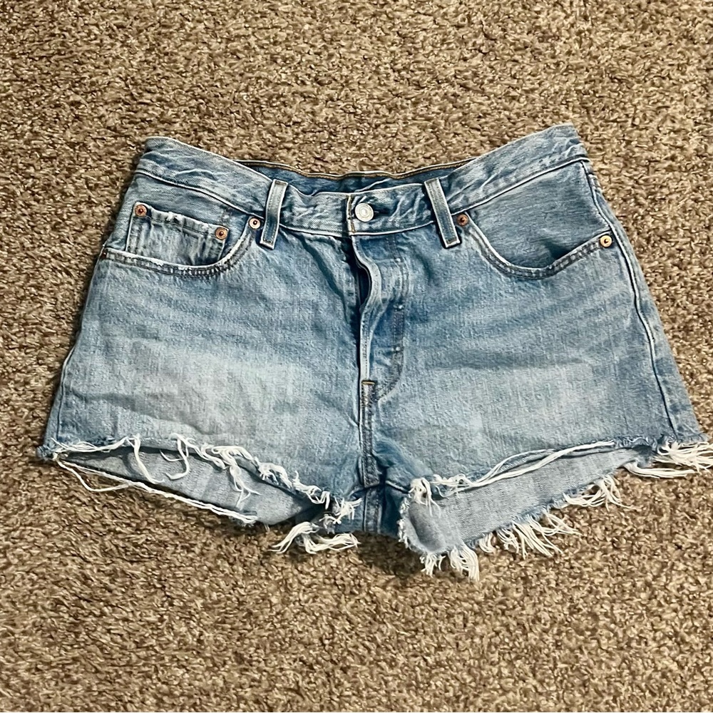 Levi’s 501 shorts